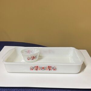 Fire King Anchor Hocking #411 Primrose Casserole Baking Dish 2 Quart w/ ramekin